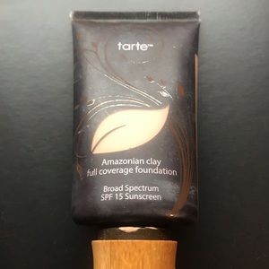 Tarte Light Beige Full Coverage Matte Foundation
